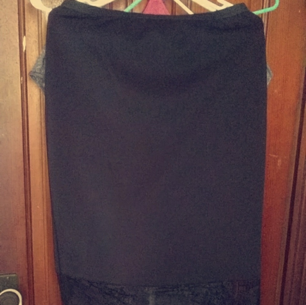 skirt with lace